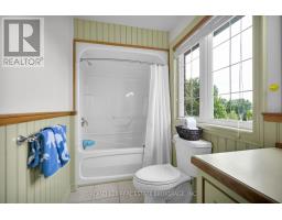90 WOODLILY LANE - 34