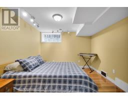 90 WOODLILY LANE - 39