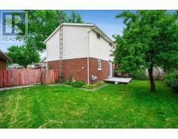 104 COPPERFIELD CRESCENT - 40