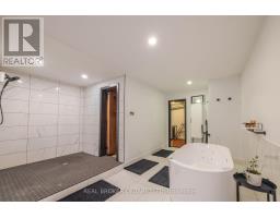 217 EPWORTH AVENUE - 17