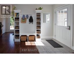 52686 CHALET LINE - 4