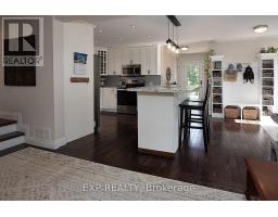 52686 CHALET LINE - 9