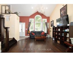 22 OAK STREET - 6