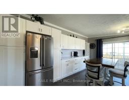 598 GOLD STREET - 4