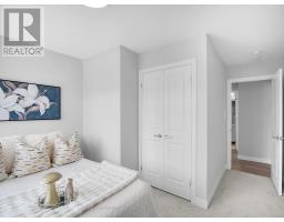 8 - 349 SOUTHDALE ROAD E - 29