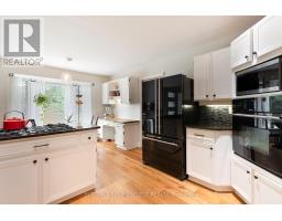 1049 FRASER AVENUE - 14