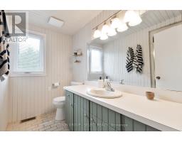 1049 FRASER AVENUE - 23