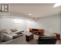 1049 FRASER AVENUE - 36