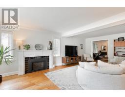1049 FRASER AVENUE - 5