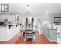 607 HIGHVIEW DRIVE - 8