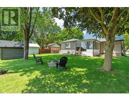 21 YORK CRESCENT - 47