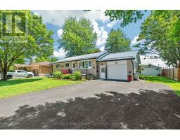 21 YORK CRESCENT - 48