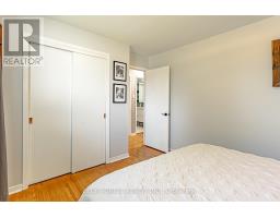 2 SURREY CRESCENT - 14