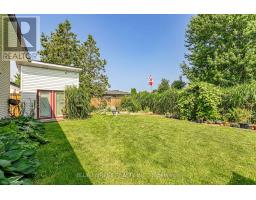 2 SURREY CRESCENT - 20