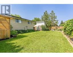 2 SURREY CRESCENT - 23