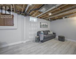 83 ERICA CRESCENT - 21