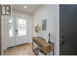 83 ERICA CRESCENT - 3