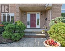 30 QUINELLA PLACE - 4