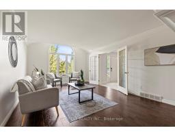 30 QUINELLA PLACE - 8