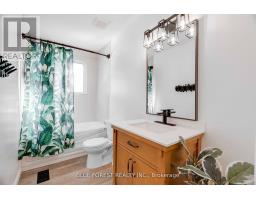 195 MYRTLE STREET - 16