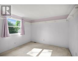 187 CHALFONT CRESCENT - 16