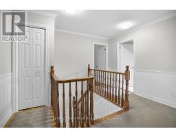 187 CHALFONT CRESCENT - 26