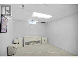 187 CHALFONT CRESCENT - 28
