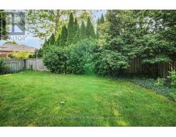 187 CHALFONT CRESCENT - 32