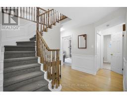 187 CHALFONT CRESCENT - 4