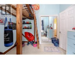 60 ALMA STREET - 20