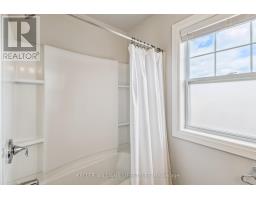 74 - 3025 SINGLETON AVENUE - 35