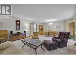 42 OLYMPIC CRESCENT - 13