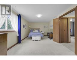 42 OLYMPIC CRESCENT - 22