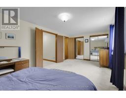 42 OLYMPIC CRESCENT - 24