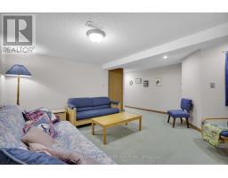 42 OLYMPIC CRESCENT - 35