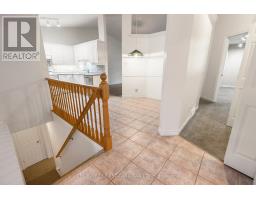 10 - 1241 BEAVERBROOK AVENUE - 16