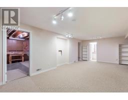 10 - 1241 BEAVERBROOK AVENUE - 17