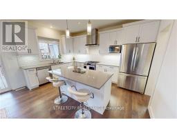 1345 DYER CRESCENT - 14