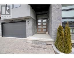 1345 DYER CRESCENT - 2