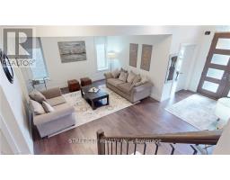 1345 DYER CRESCENT - 23