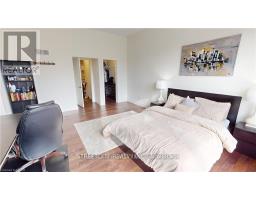1345 DYER CRESCENT - 27