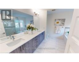 1345 DYER CRESCENT - 34