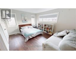 1345 DYER CRESCENT - 40