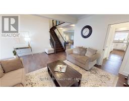 1345 DYER CRESCENT - 9