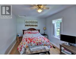 4978 GLENDON DRIVE - 18