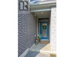 39 - 177 EDGEVALLEY ROAD - 3