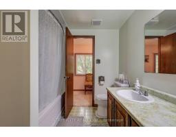 1858 ALDERSBROOK ROAD - 39