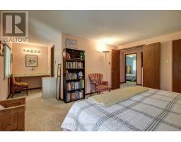 1858 ALDERSBROOK ROAD - 43