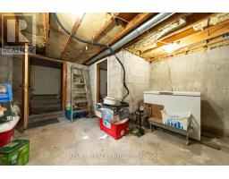 16 ARTHUR STREET - 35