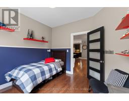 3373 PIONEER PARKWAY - 23